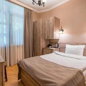 Imperial House Otel