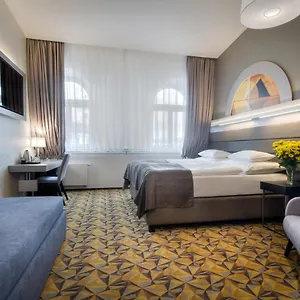 Essence Otel